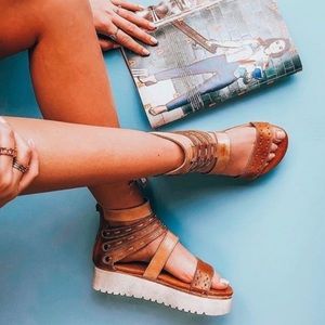 NWOT Bed Stu Artemia Rustic Leather Sandals